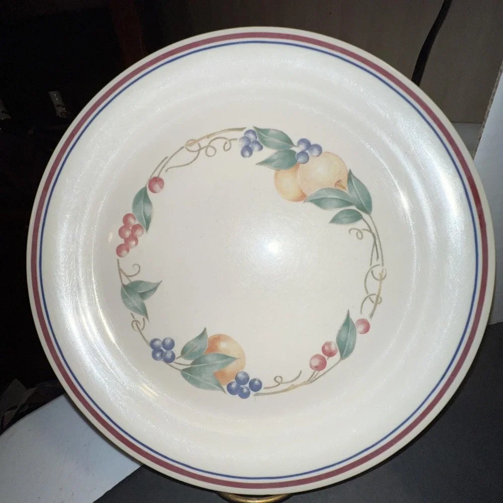 Corelle‎ Corning Ware Set of Seven 7 ABUNDANCE Fruit Design Luncheon Plates